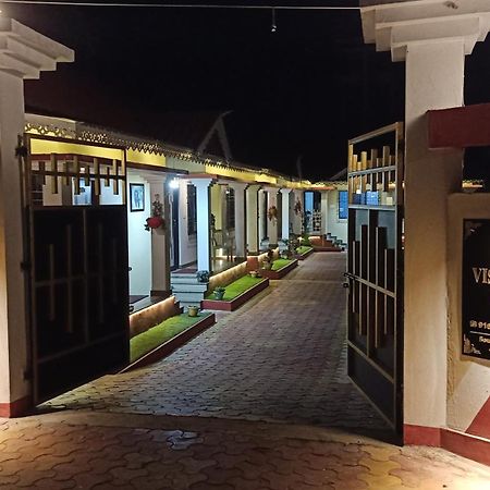 Viswamurti Resorts Chalsa Ngoại thất bức ảnh