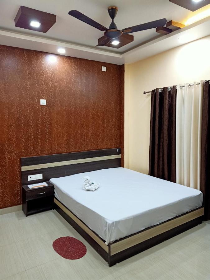 Viswamurti Resorts Chalsa Ngoại thất bức ảnh